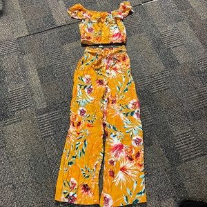 Crop top and pant set